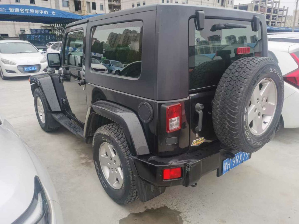 Jeep 牧馬人  2010款 3.8L Rubicon 兩門版圖片