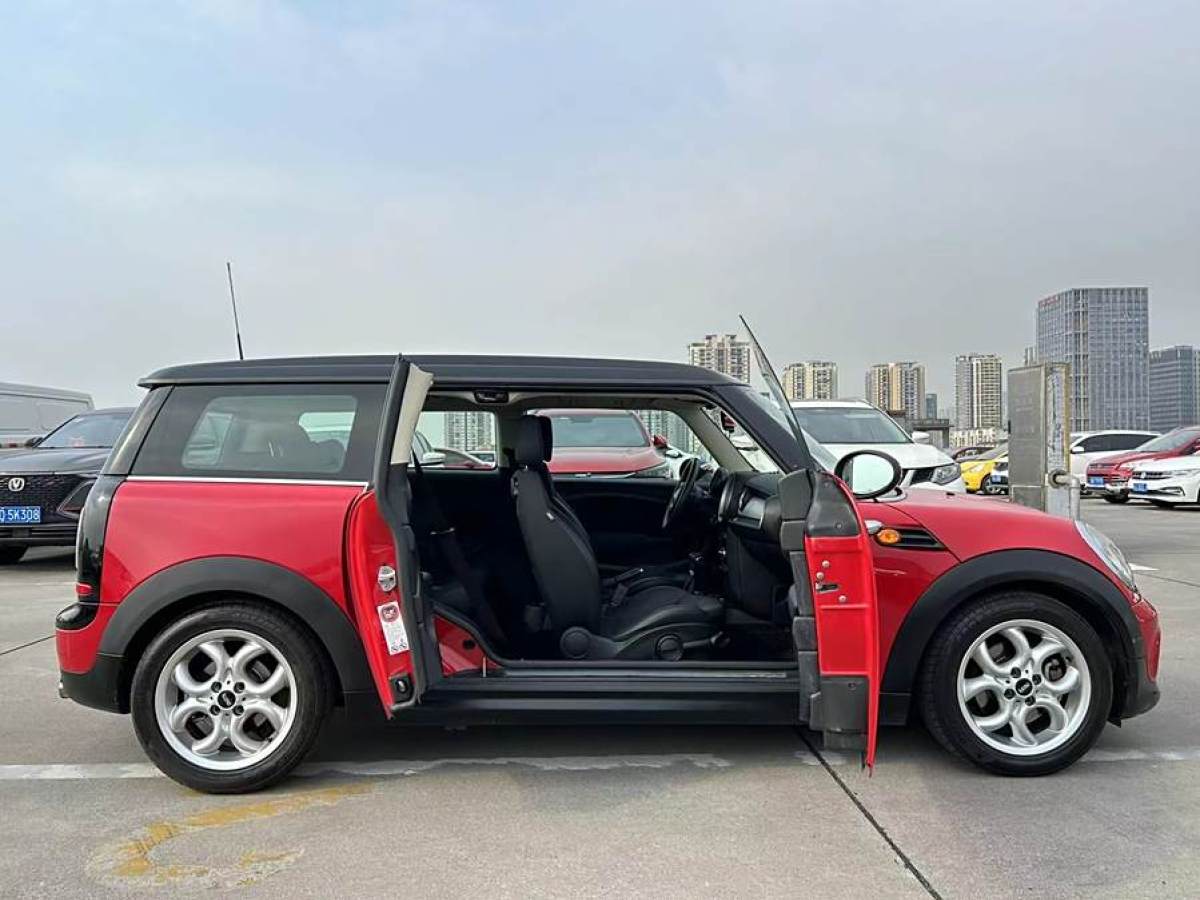 2014年1月MINI CLUBMAN  2011款 1.6L COOPER Fun