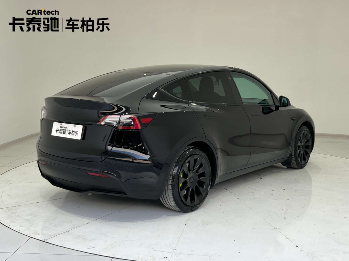 2021年12月特斯拉 Model Y  2021款 改款 標準續(xù)航后驅(qū)升級版