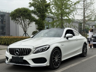 2016年10月 奔馳 奔馳C級(進(jìn)口) C 200 4MATIC 轎跑版圖片