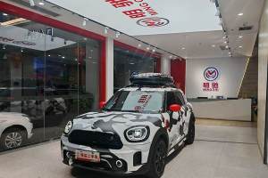 COUNTRYMAN MINI 2.0T COOPER S ALL4 黑標(biāo)特別版