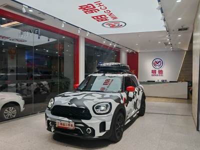 2022年1月 MINI COUNTRYMAN 2.0T COOPER S ALL4 黑標(biāo)特別版圖片