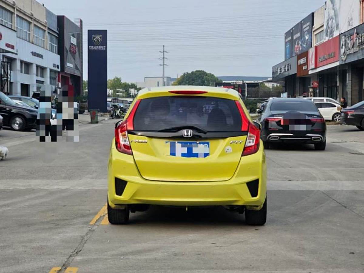 2014年9月本田 飛度  2014款 1.5L LX CVT舒適型