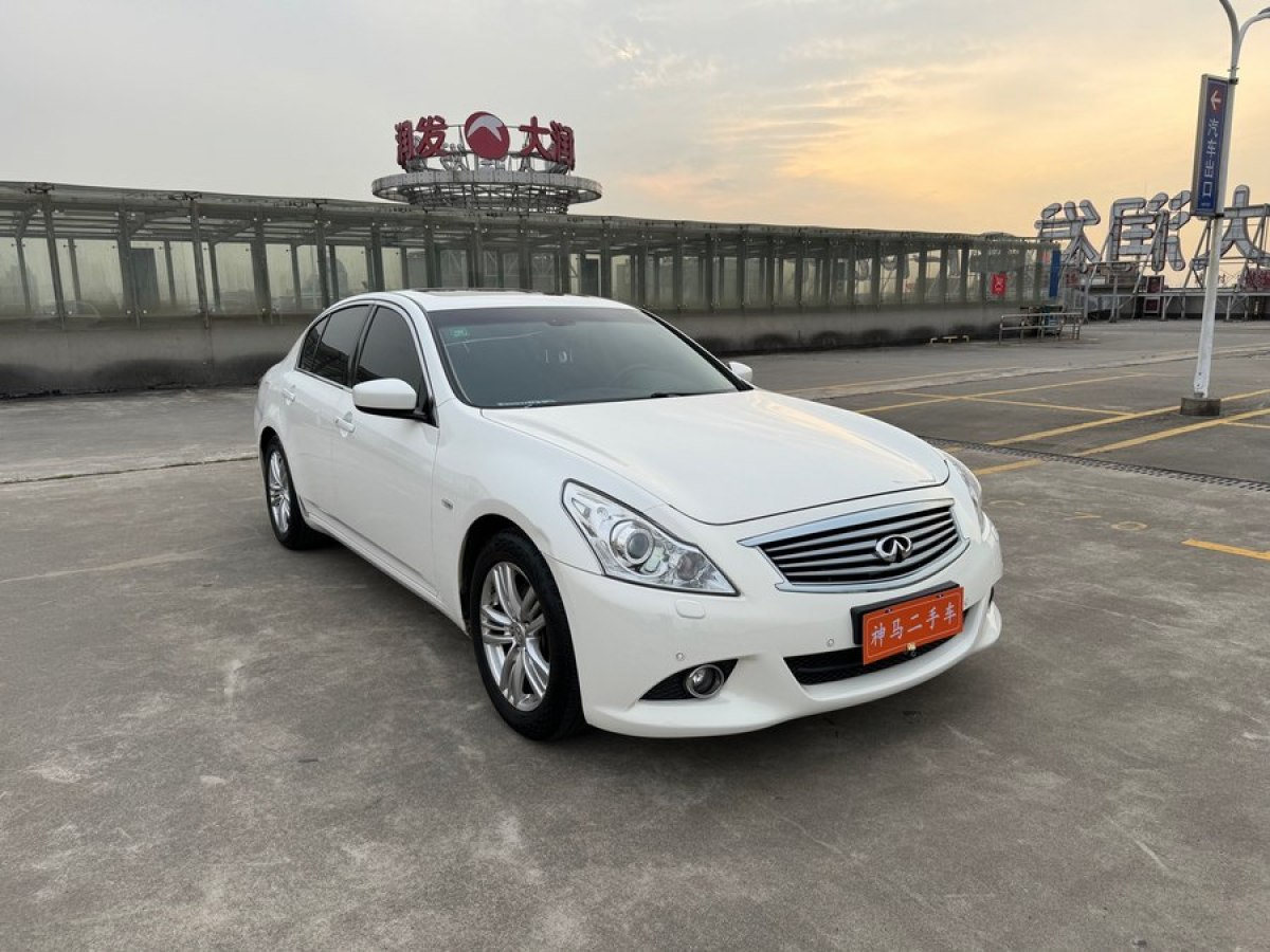 英菲尼迪 G系  2013款 G25 Sedan 豪华运动版图片