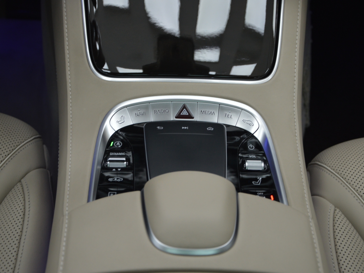 2019年10月奔驰 迈巴赫S级  2019款  改款 S 450 4MATIC