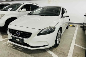 V40 沃尔沃 T5 智尊版