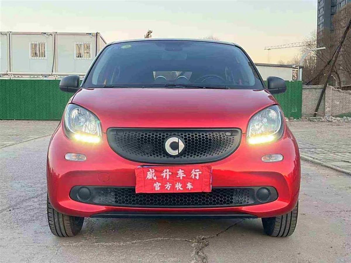 smart forfour  2016款 1.0L 52千瓦靈動(dòng)版圖片