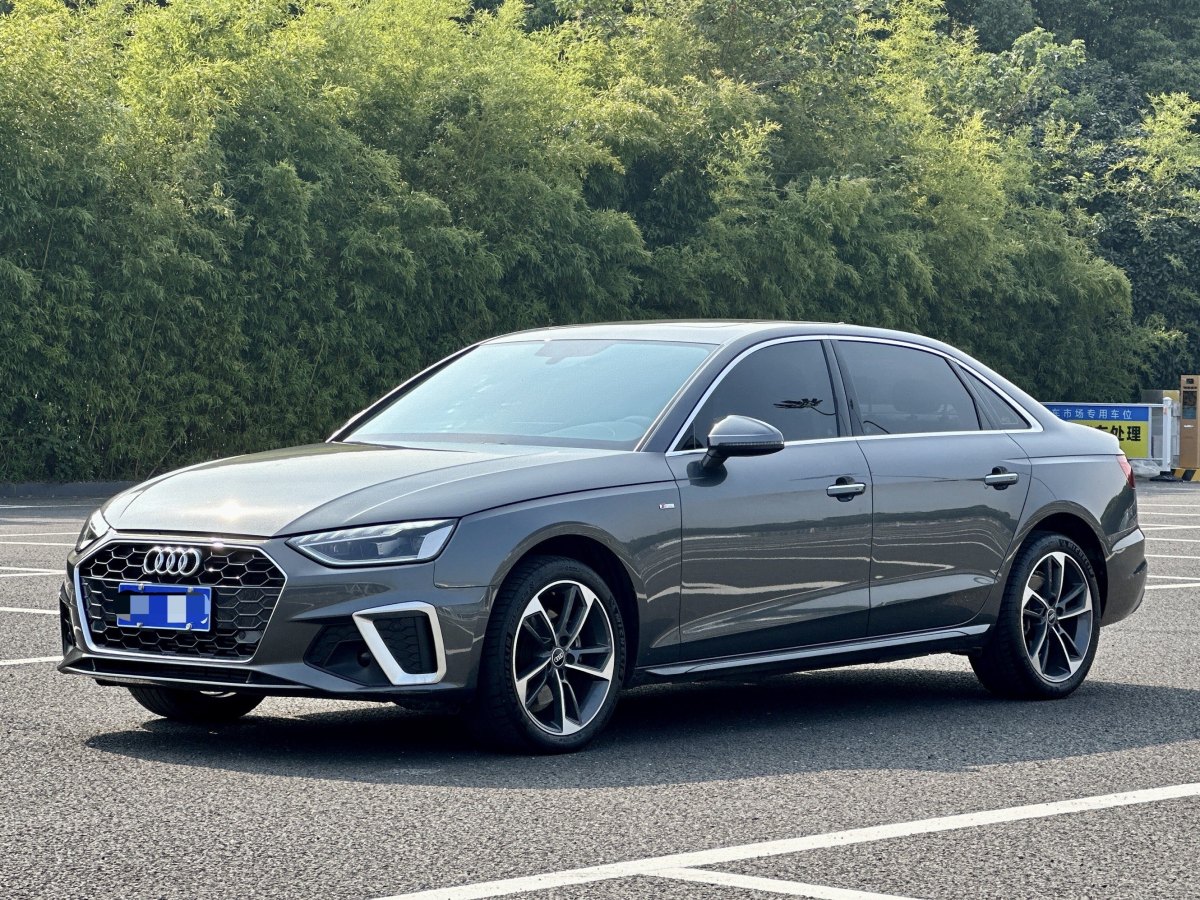 奧迪 奧迪A4L  2022款 40 TFSI 時尚動感型圖片