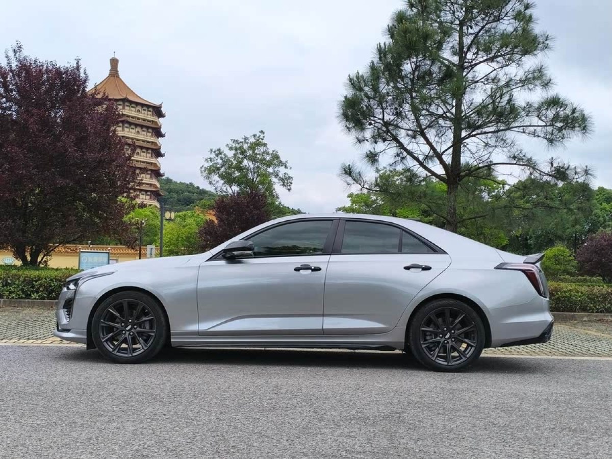 凱迪拉克 CT4  2021款 28T 尊貴型圖片