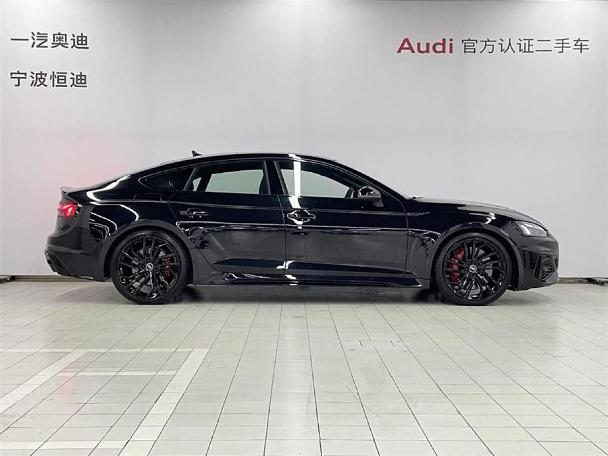 奧迪 奧迪RS 5  2021款 RS5 Sportback 黑曜版圖片