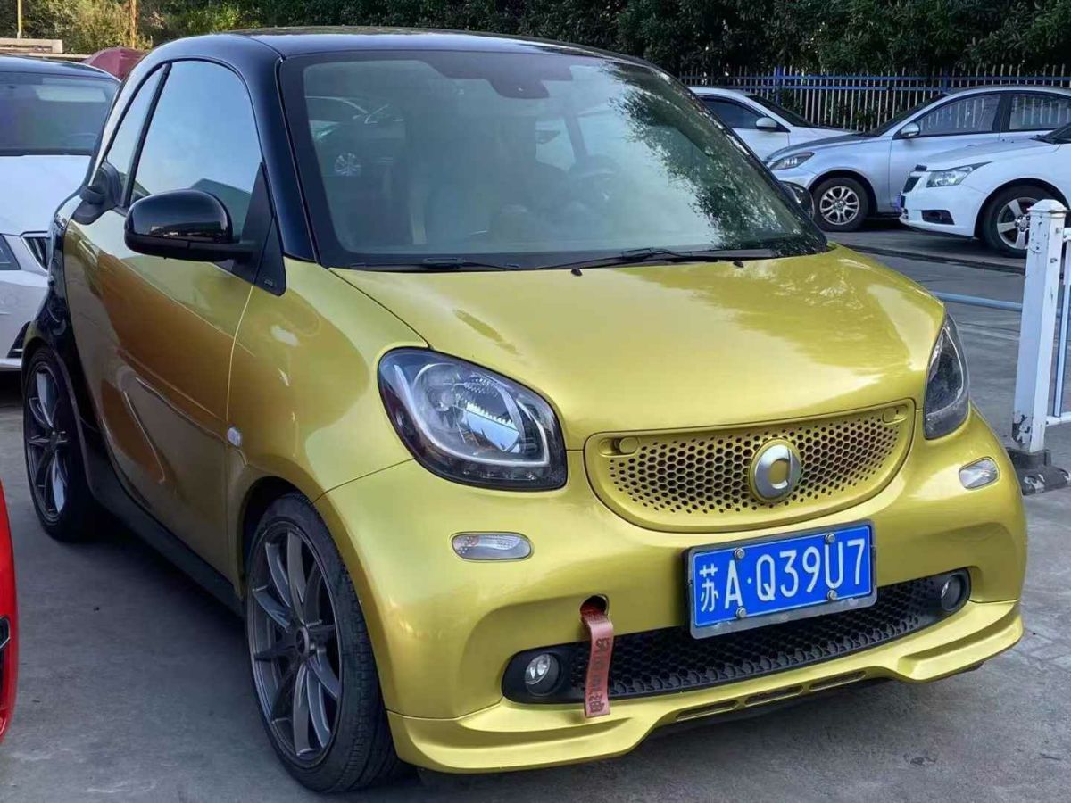 smart fortwo 圖片