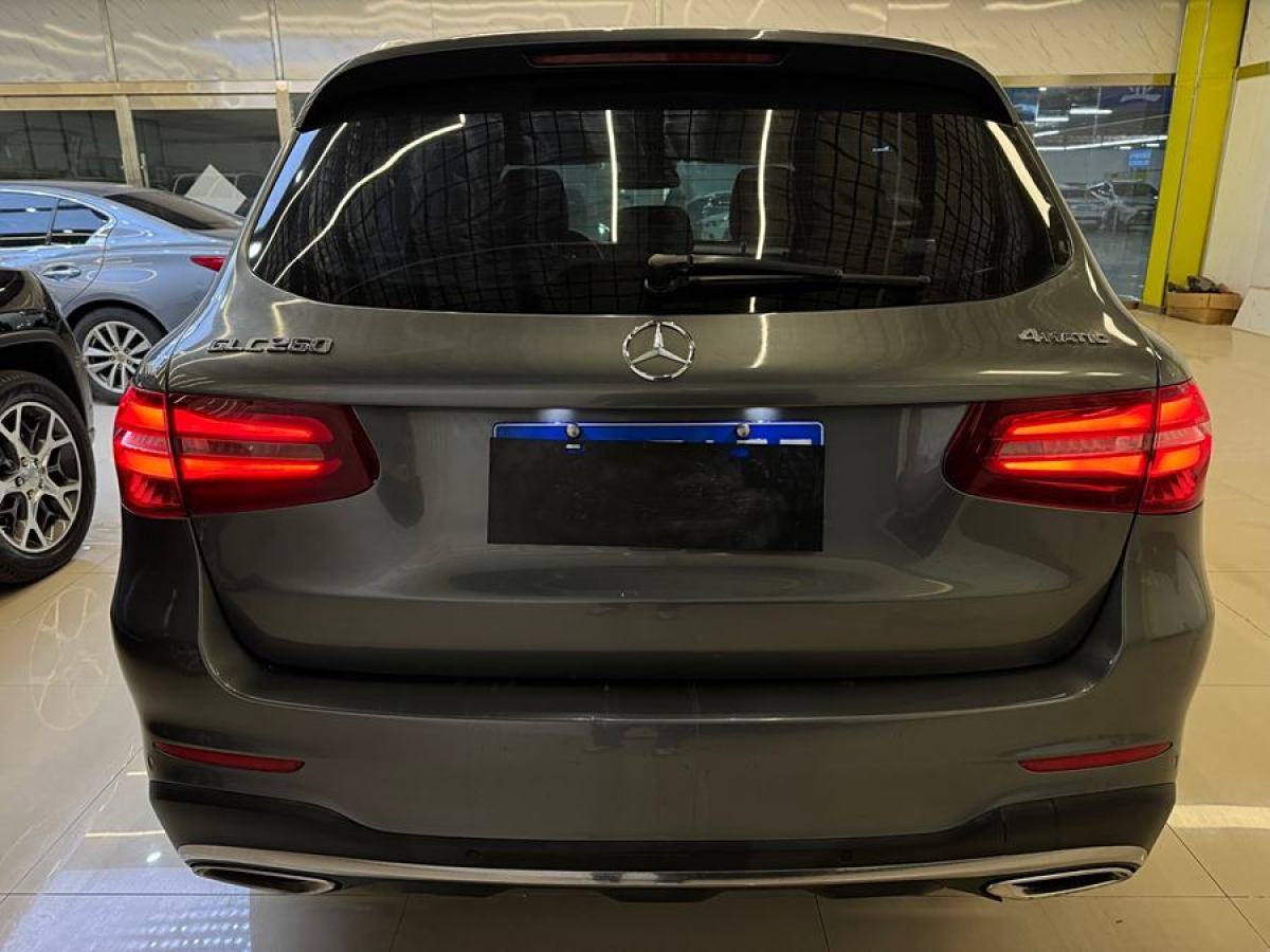 奔馳 奔馳GLC  2017款 GLC 260 4MATIC 豪華型圖片