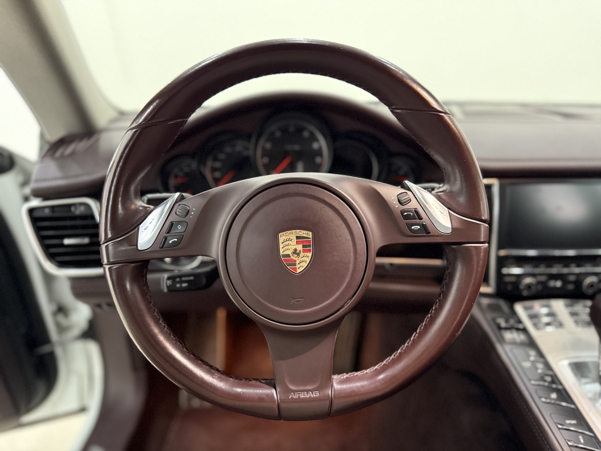保時(shí)捷 Panamera  2014款 Panamera Executive 3.0T圖片