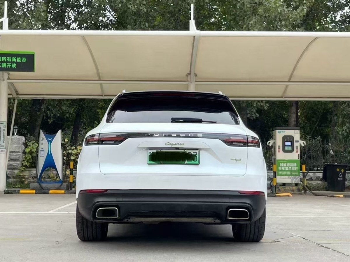 2019年3月保時捷 Cayenne新能源  2019款 Cayenne E-Hybrid 2.0T