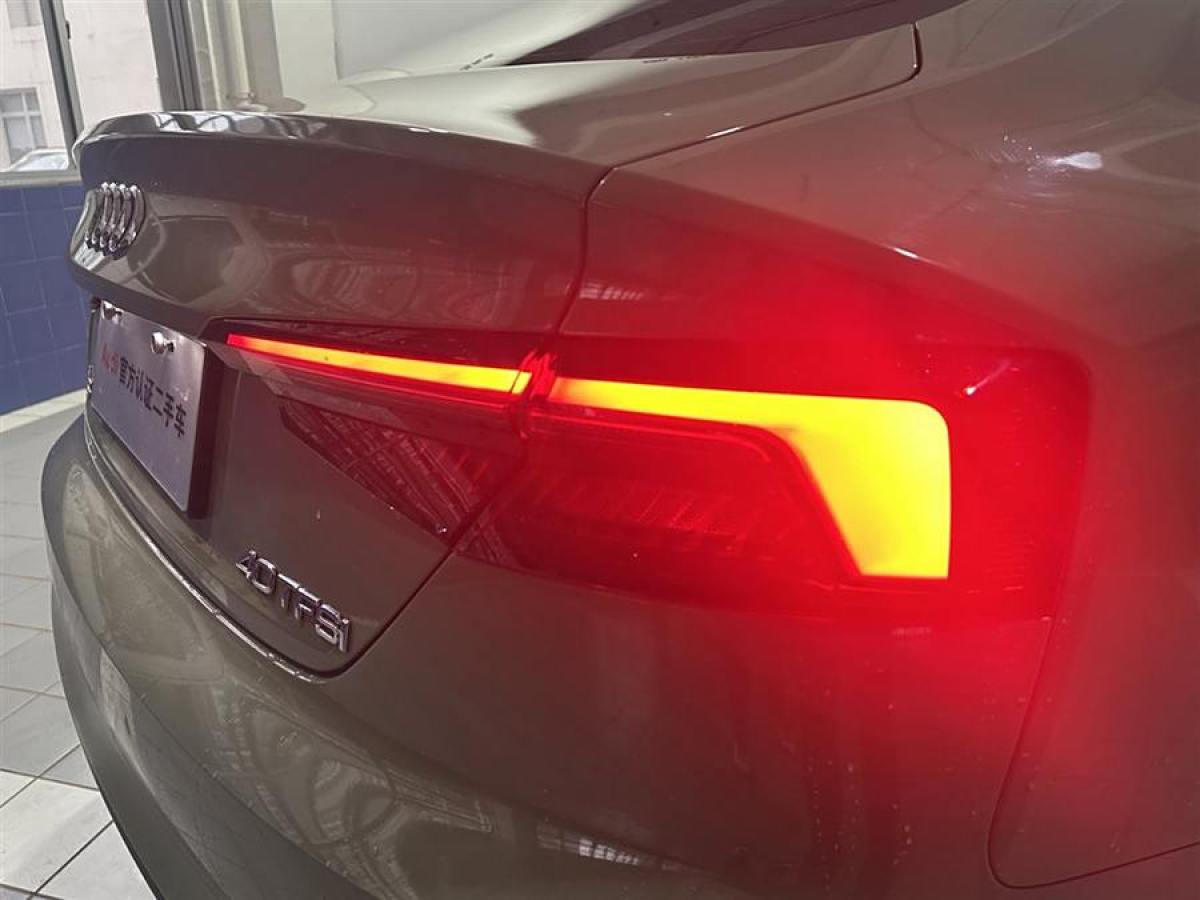 奧迪 奧迪A5  2019款 Sportback 40 TFSI 時(shí)尚型圖片