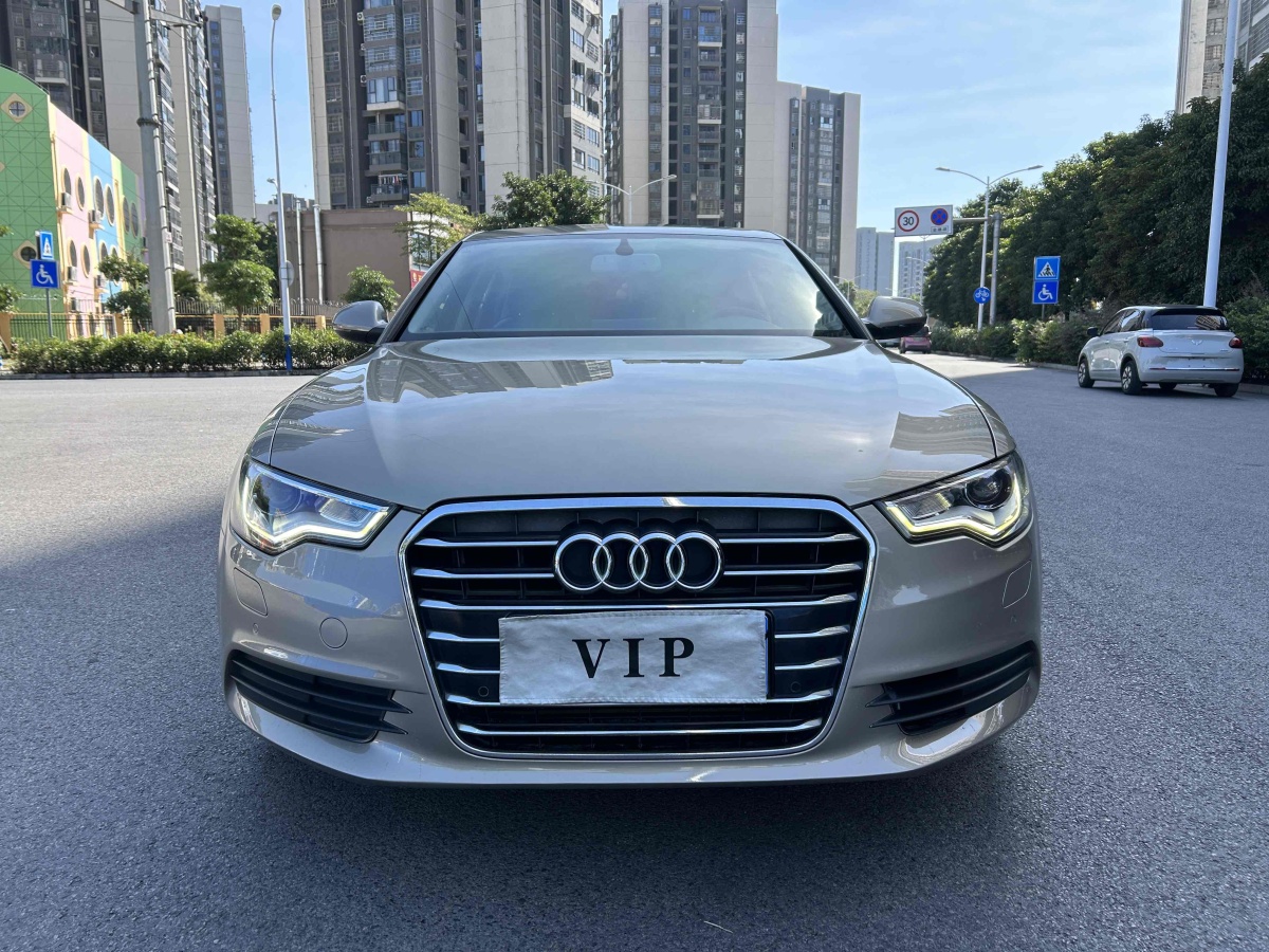 奧迪 奧迪A6L  2012款 TFSI 標(biāo)準(zhǔn)型圖片