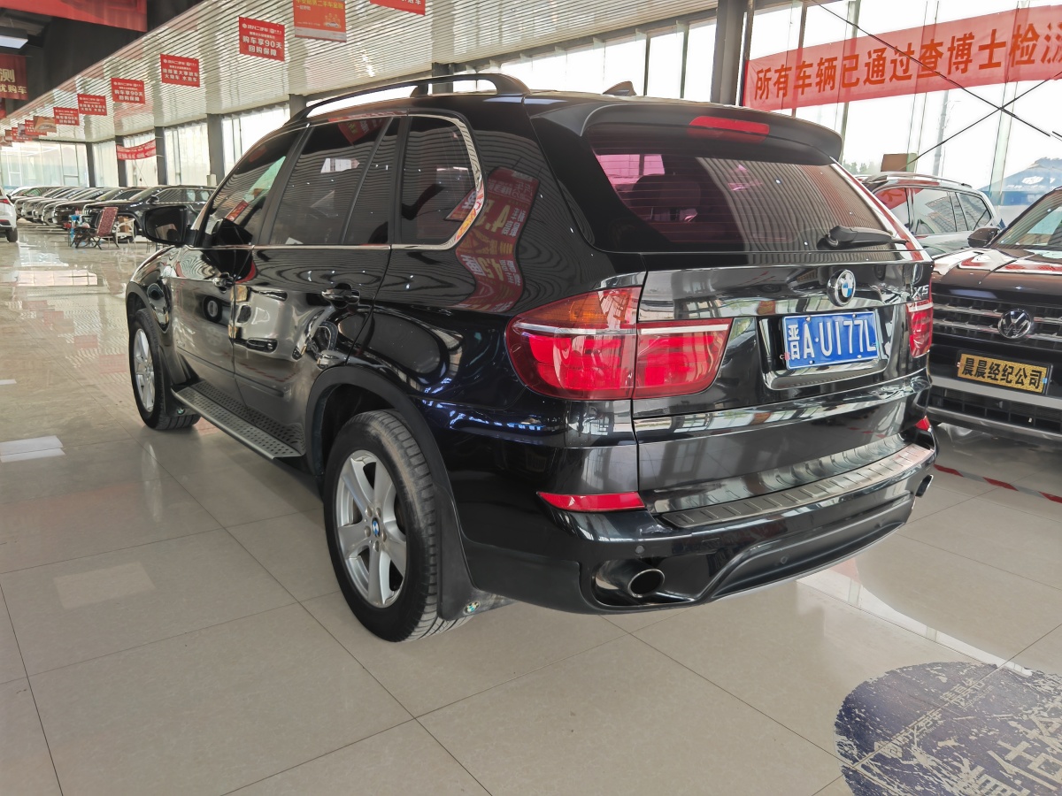 寶馬 寶馬X5  2013款 xDrive35i 領(lǐng)先型圖片