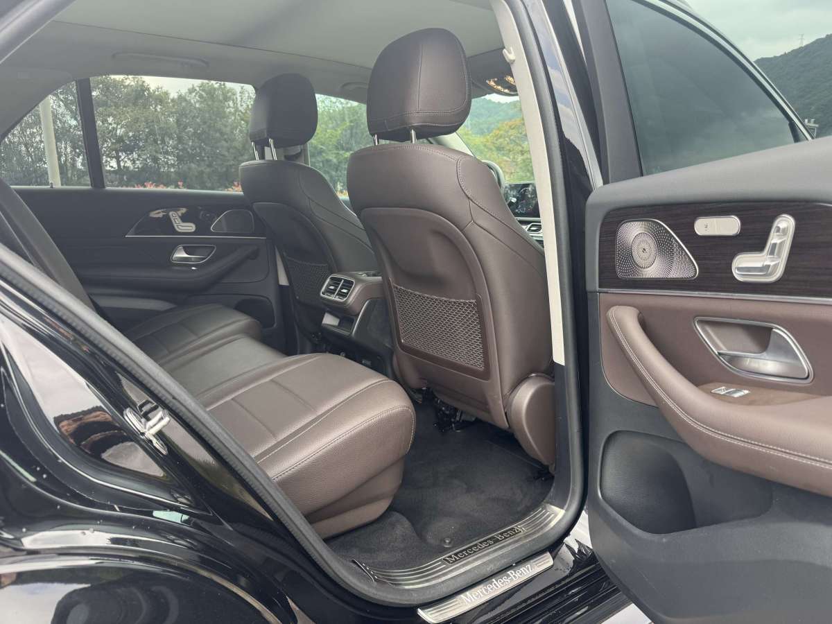 2021年8月奔馳 奔馳GLE  2021款 GLE 350 4MATIC 時尚型