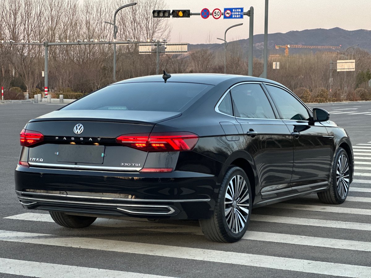 大眾 帕薩特  2021款 330TSI 豪華版圖片