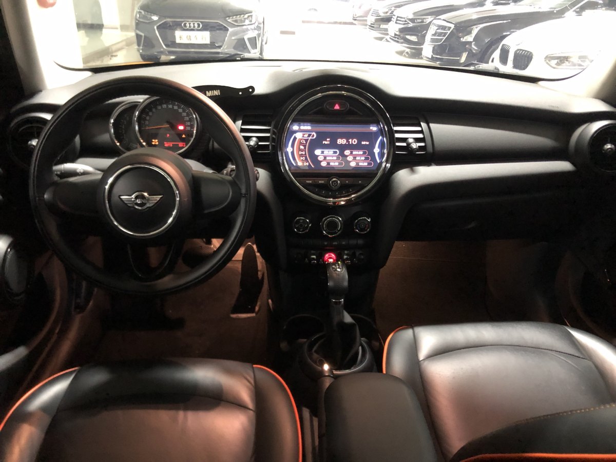 2015年11月MINI MINI  2016款 1.2T ONE 先鋒派 五門版