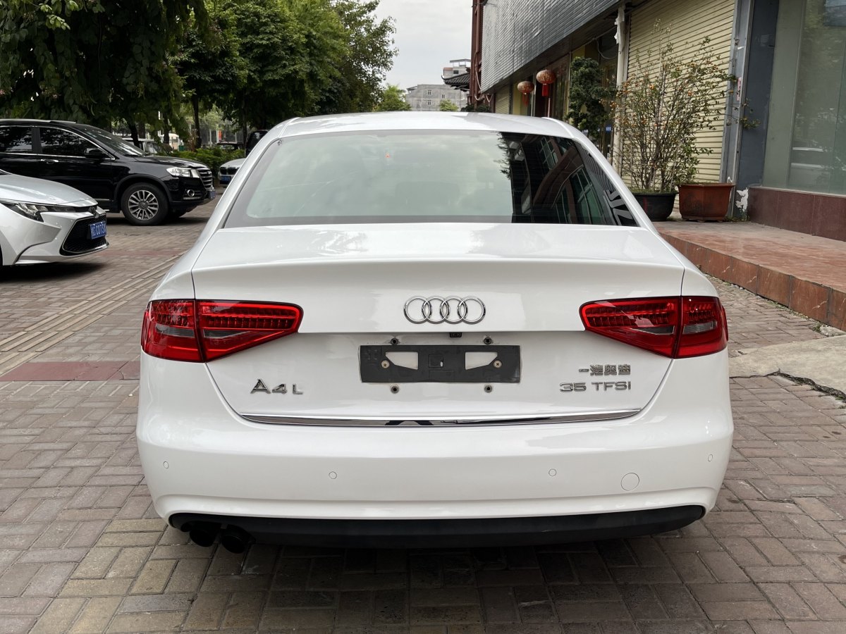 奧迪 奧迪A4L  2013款 35 TFSI 自動舒適型圖片