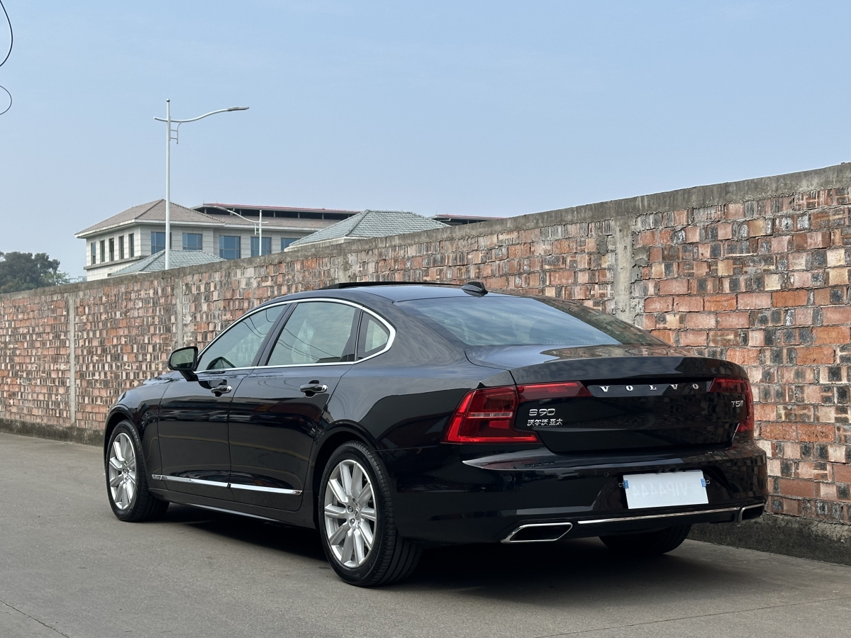 沃爾沃 S90  2020款 改款 T5 智逸豪華版圖片