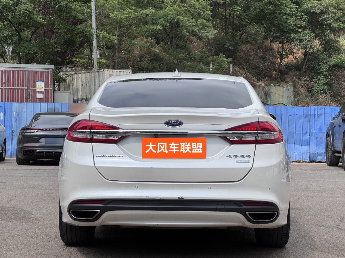 福特 蒙迪歐  2017款 改款 EcoBoost 180 時(shí)尚型圖片