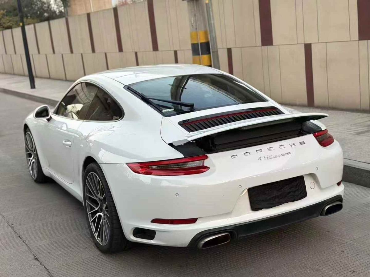 保時(shí)捷 911  2017款 Carrera GTS 3.0T圖片