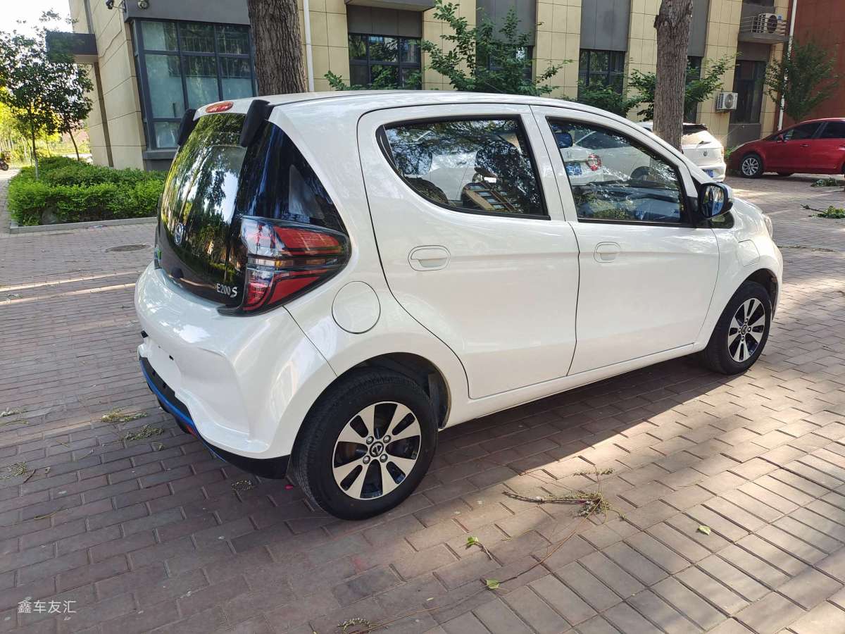 江鈴新能源 江鈴E200L  2018款 E200L 標(biāo)準(zhǔn)型圖片