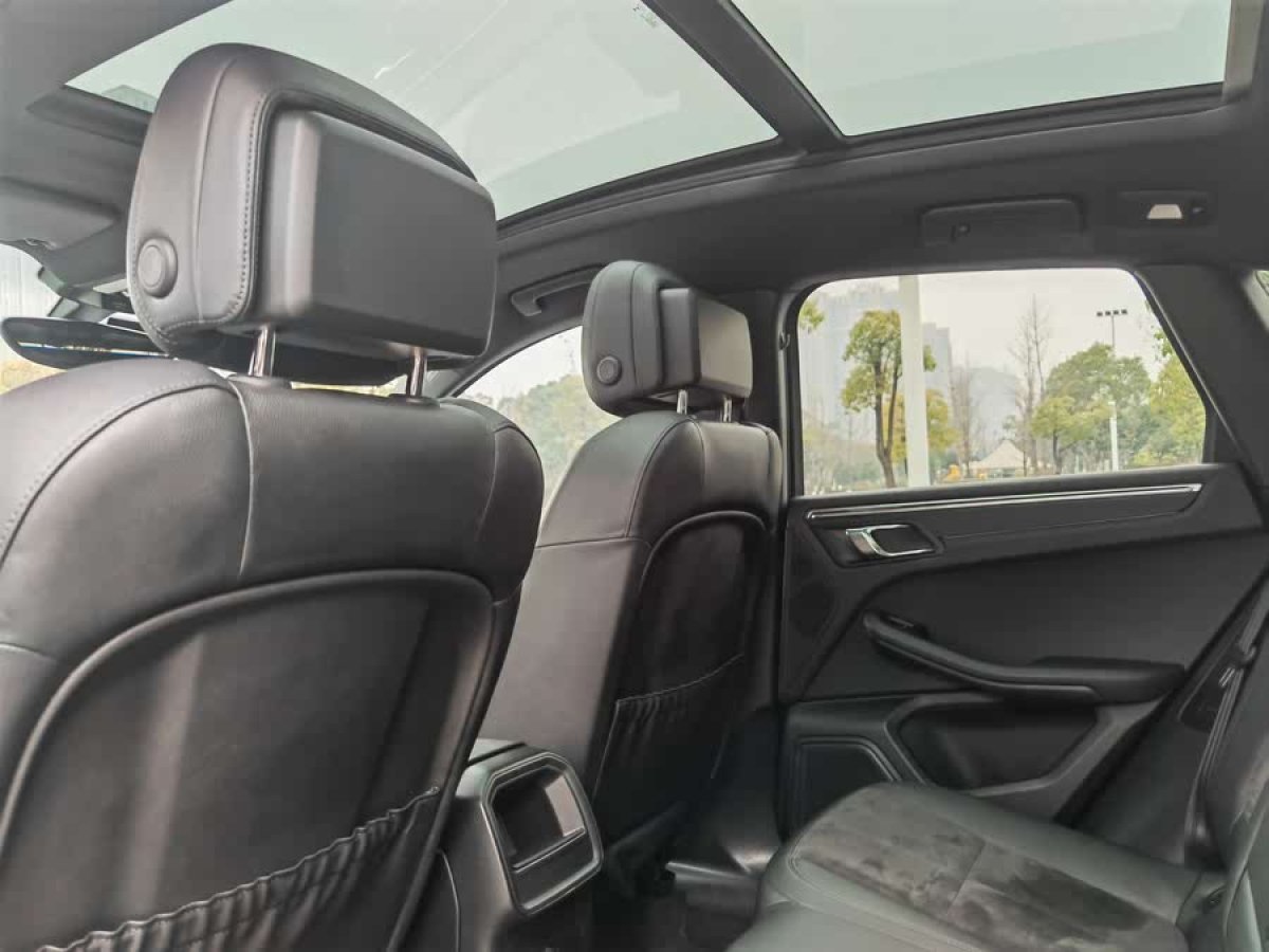 保時(shí)捷 Macan  2014款 Macan 2.0T圖片