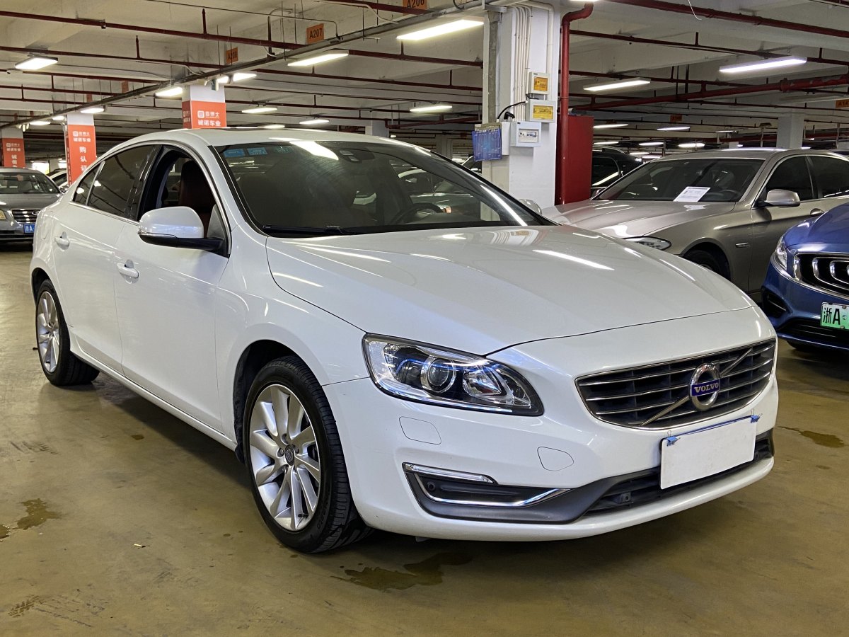 沃爾沃 S60  2015款 L 2.0T 智遠(yuǎn)版圖片