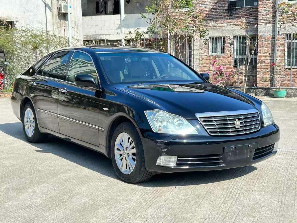 豐田 皇冠  2007款 2.5L Royal 導(dǎo)航版圖片