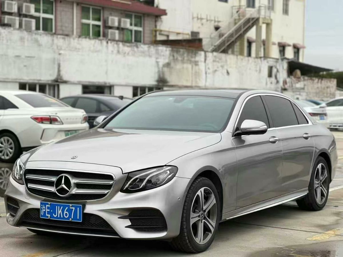 奔馳 奔馳E級(jí)  2020款 E 300 L 豪華型圖片