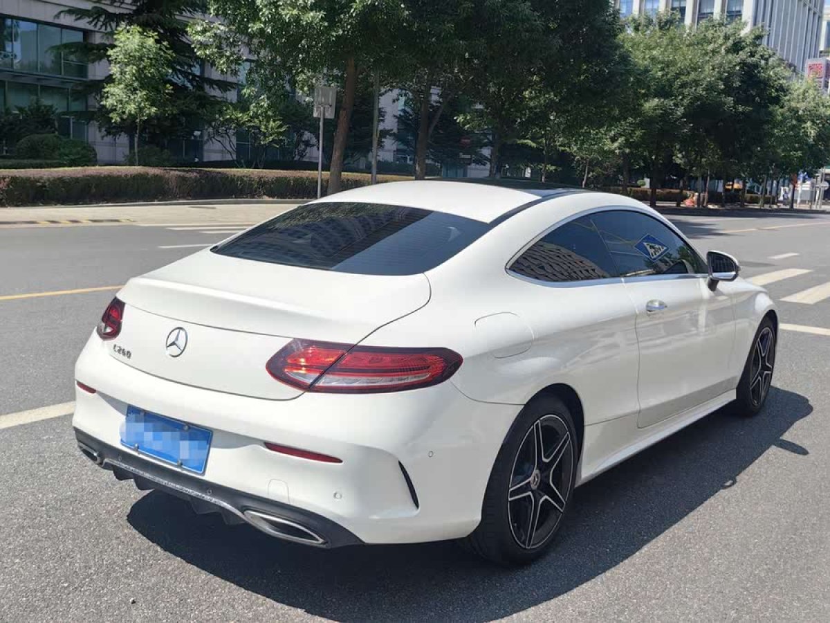 奔馳 奔馳C級(jí)  2020款 C 260 轎跑車圖片