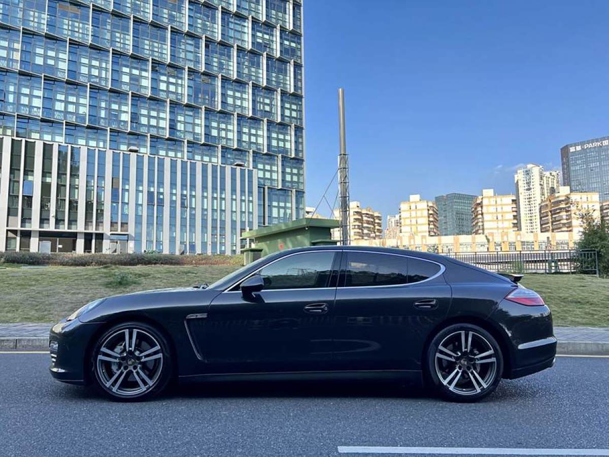 保時(shí)捷 Panamera  2010款 Panamera 4S 4.8L圖片