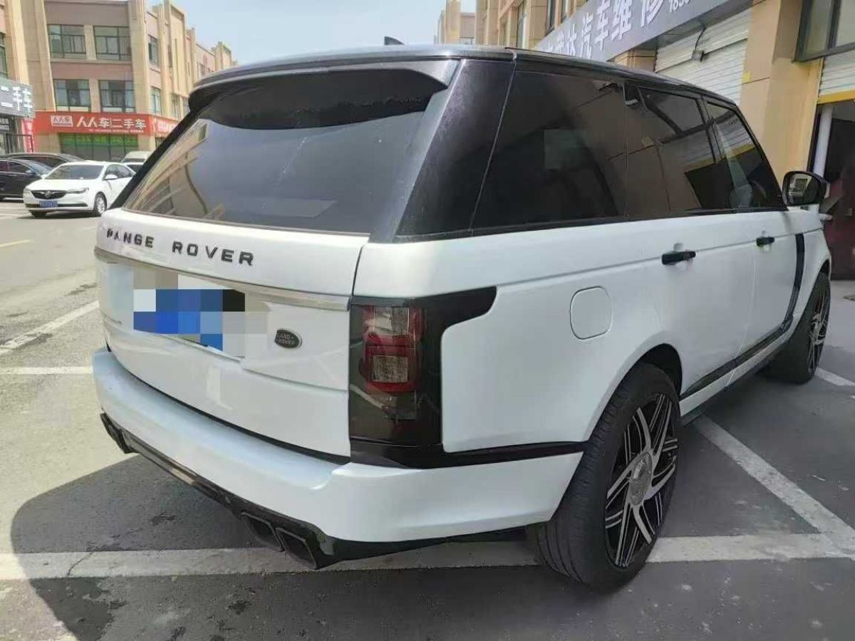 路虎 攬勝  2018款 3.0 V6 SC AB 尊崇創(chuàng)世加長(zhǎng)版圖片
