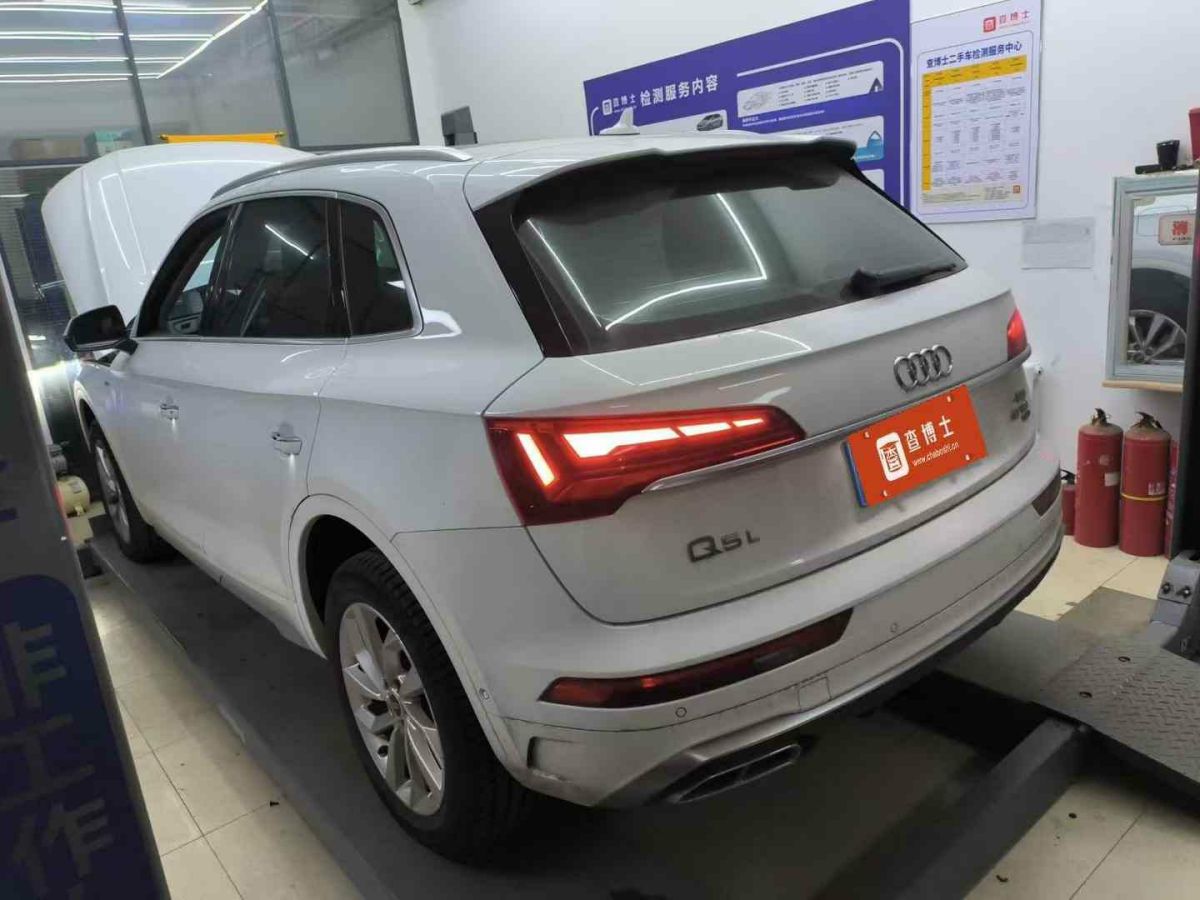 奧迪 Sport 奧迪RS Q8  2021款 RS Q8 4.0T圖片