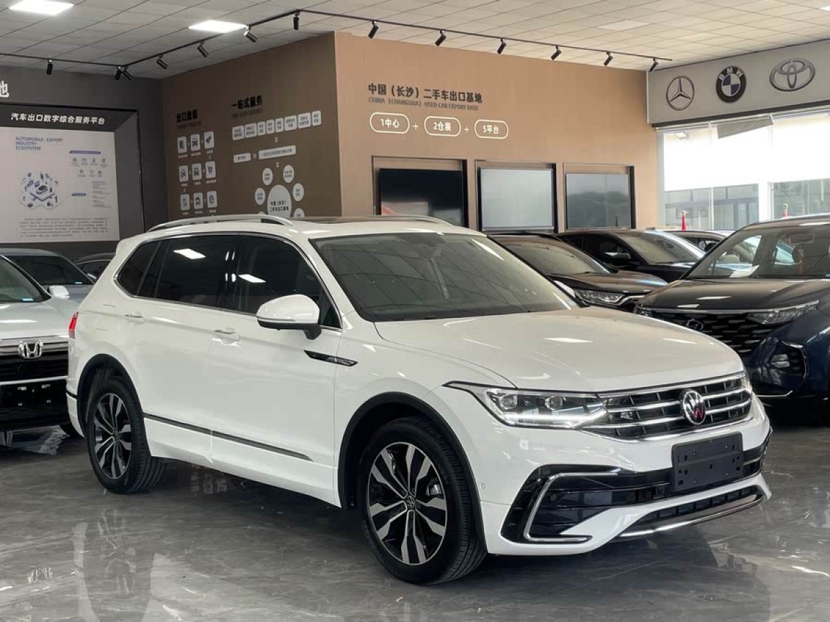 大眾 途觀L  2023款 改款 380TSI 自動(dòng)四驅(qū)R-Line越享版7座圖片