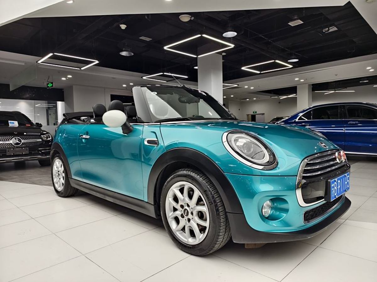 MINI MINI  2019款 1.5T COOPER CABRIO 經(jīng)典派圖片