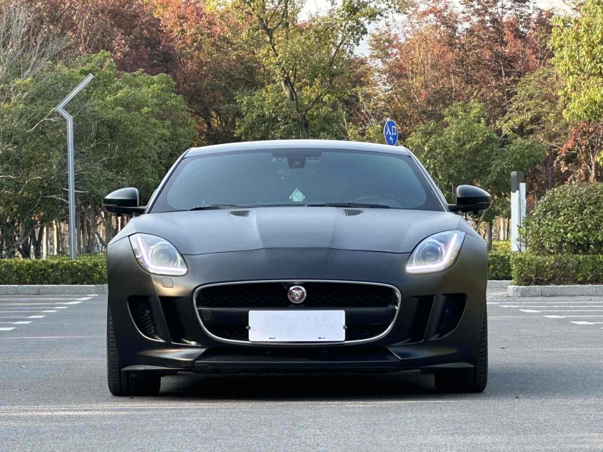 捷豹 F-TYPE  2016款 3.0T 硬頂版圖片