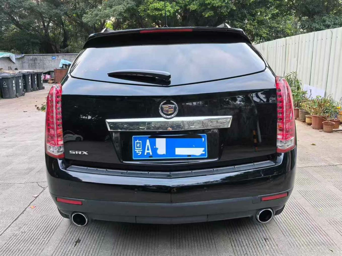 2011年1月凱迪拉克 SRX  2011款 3.0L 旗艦型