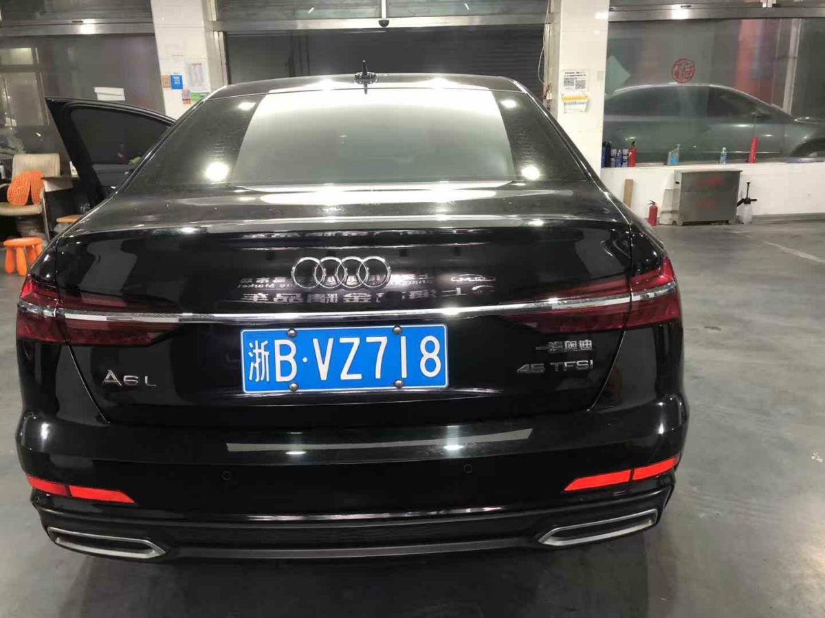 奧迪 奧迪A6  2020款 Allroad 探索家 55 TFSI 尊享越野型圖片