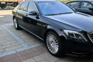 奔馳S級 奔馳 S 320 L 商務(wù)型