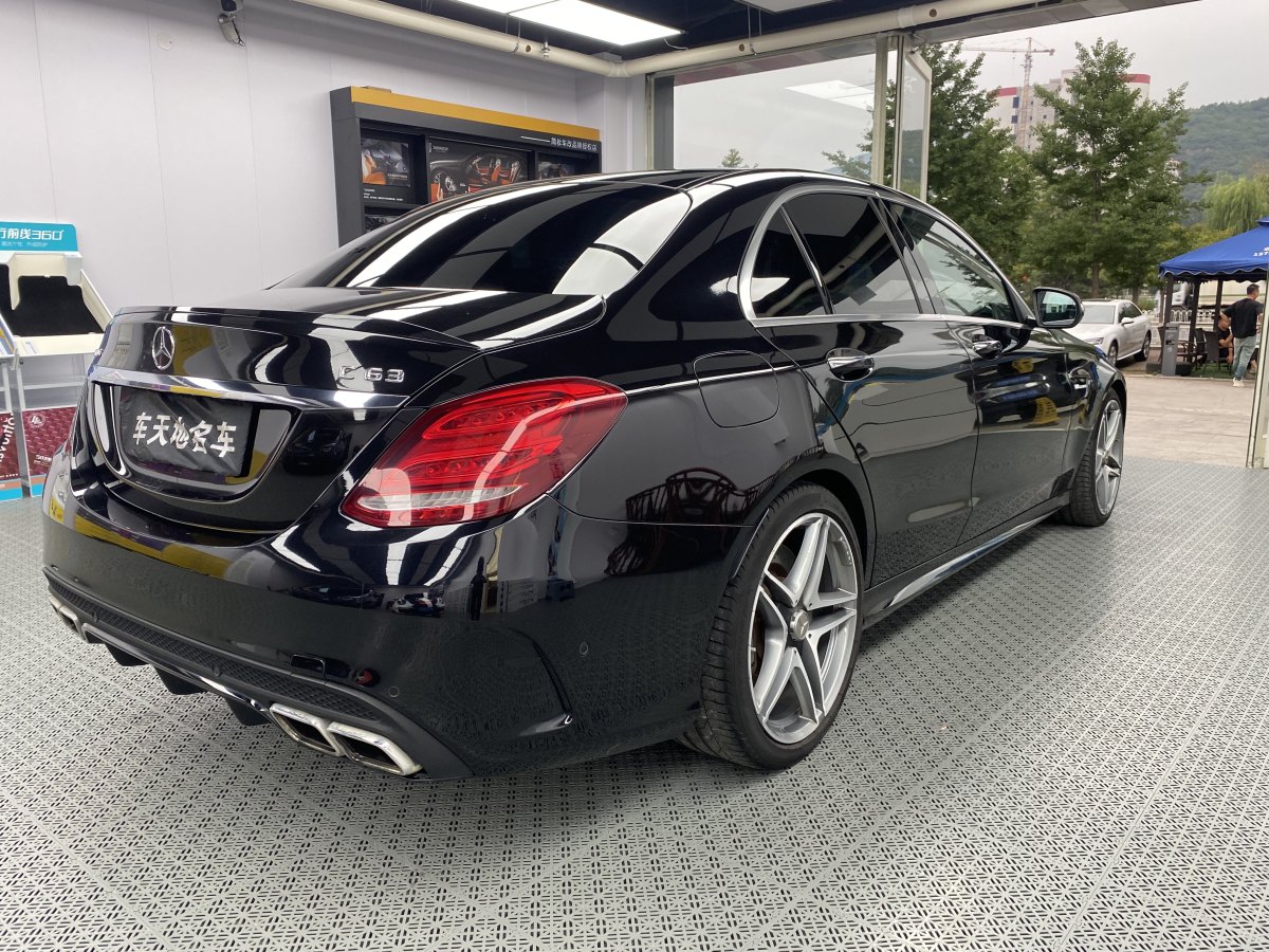 奔馳 奔馳C級(jí)AMG  2015款 AMG C 63圖片