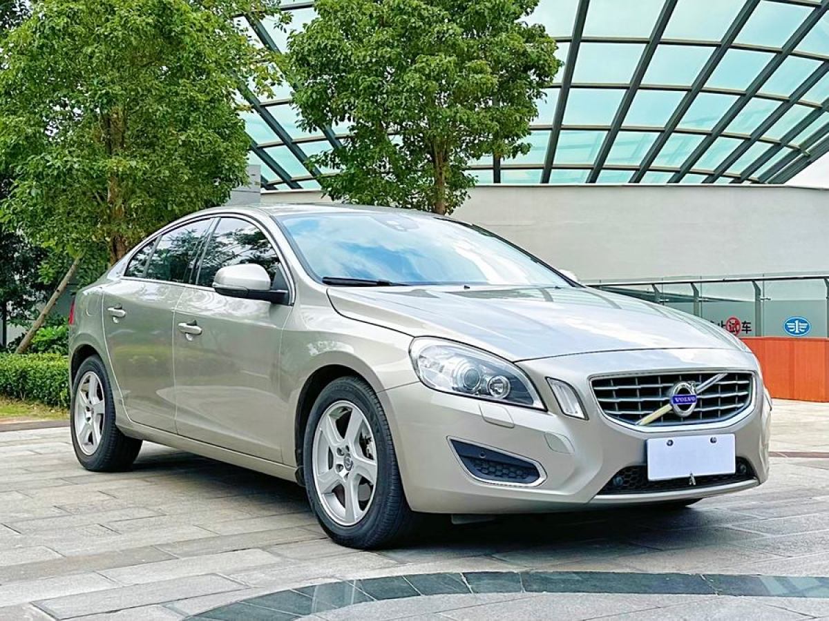 沃爾沃 S60  2013款 T5 舒適版圖片