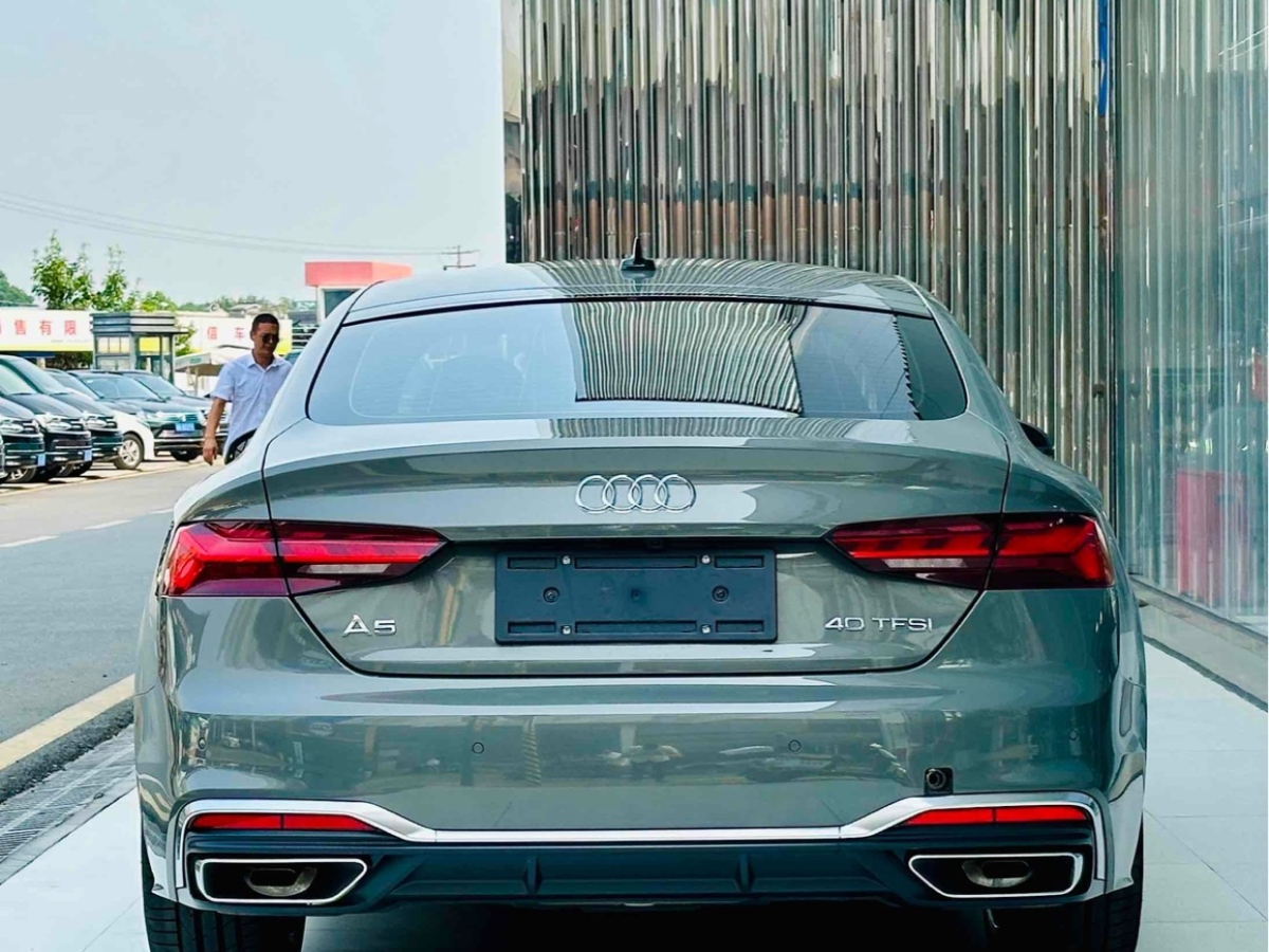 奥迪 奥迪A5  2023款 Sportback 40 TFSI 时尚动感型图片