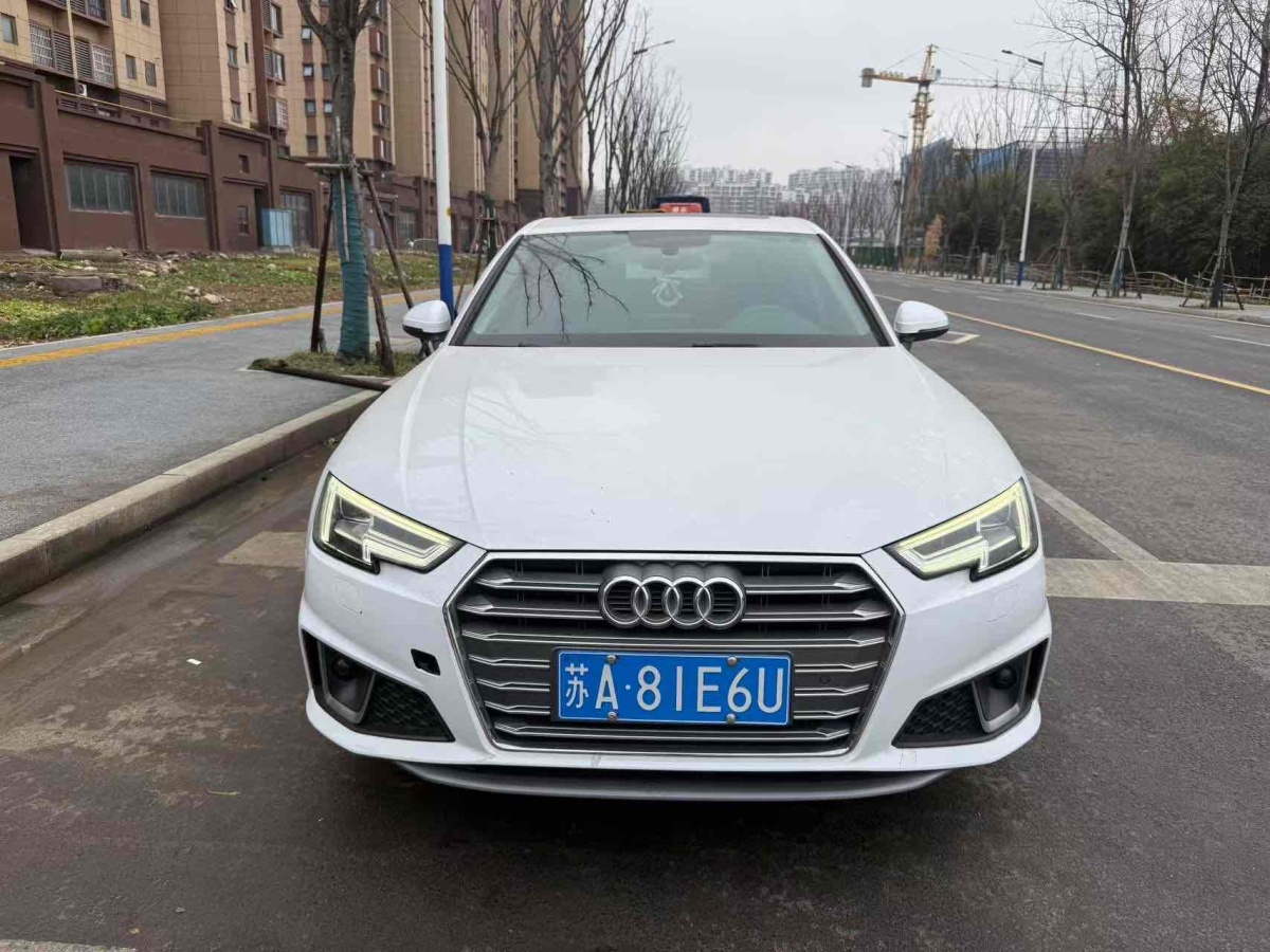 奧迪 奧迪A4L  2019款 40 TFSI 進(jìn)取型 國V圖片