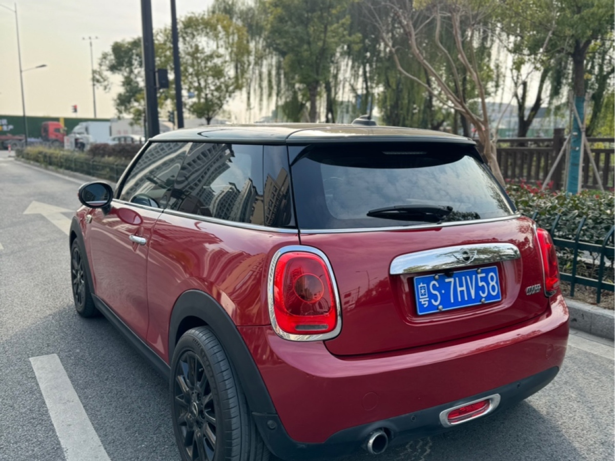 MINI MINI  2016款 1.5T COOPER 表現(xiàn)派圖片