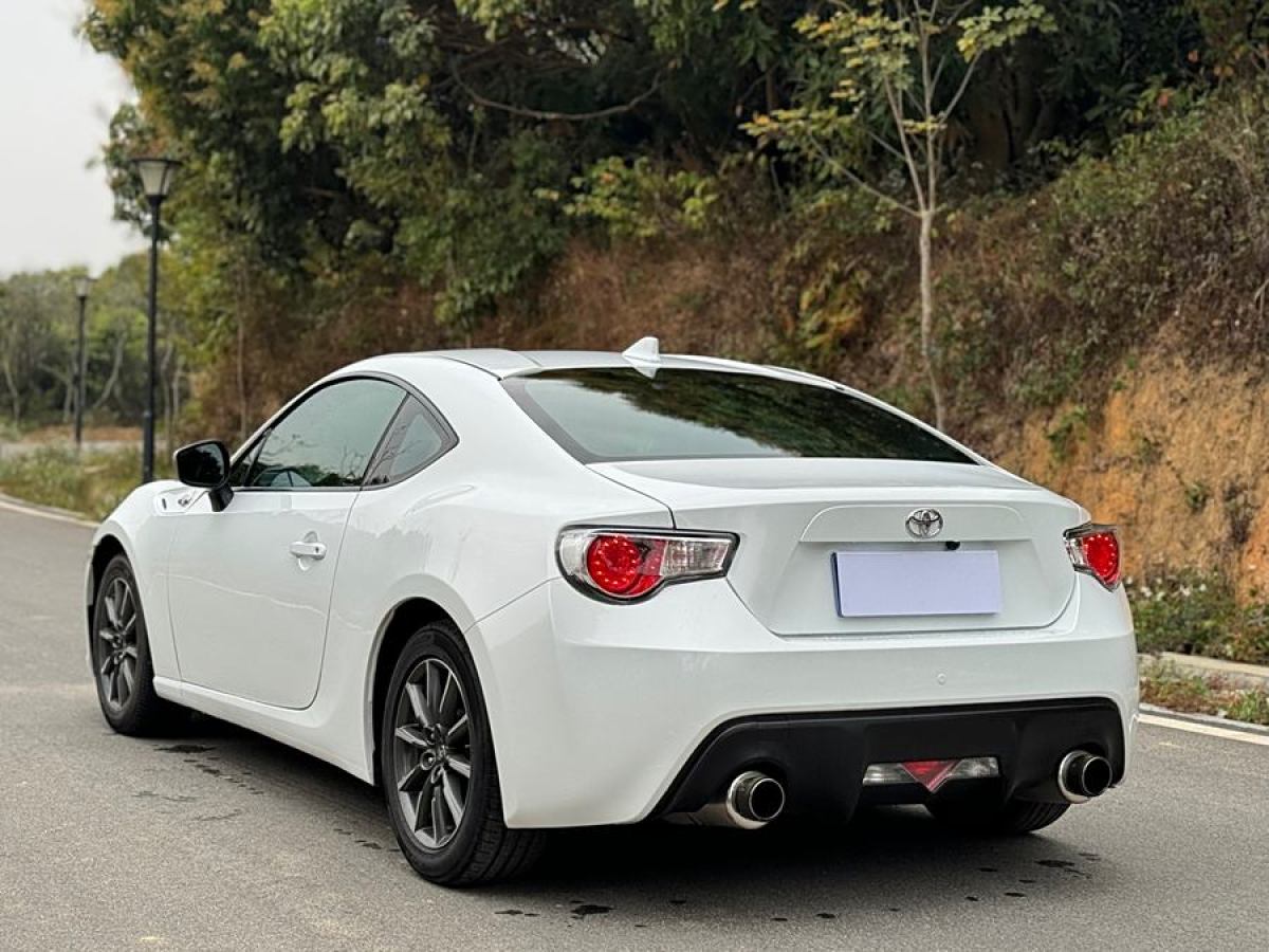 豐田 86  2014款 2.0L 自動豪華型圖片