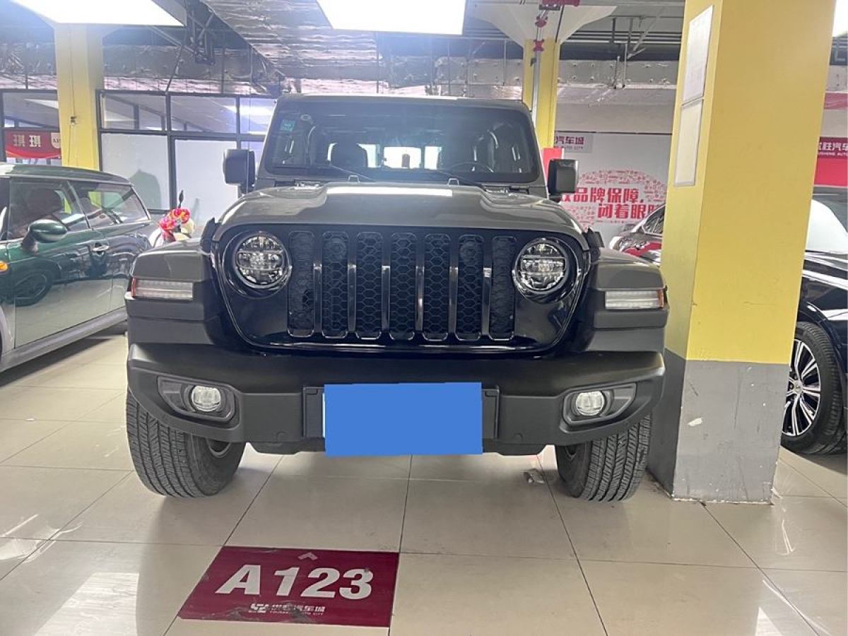 Jeep 角斗士  2022款 3.6L 先行版圖片